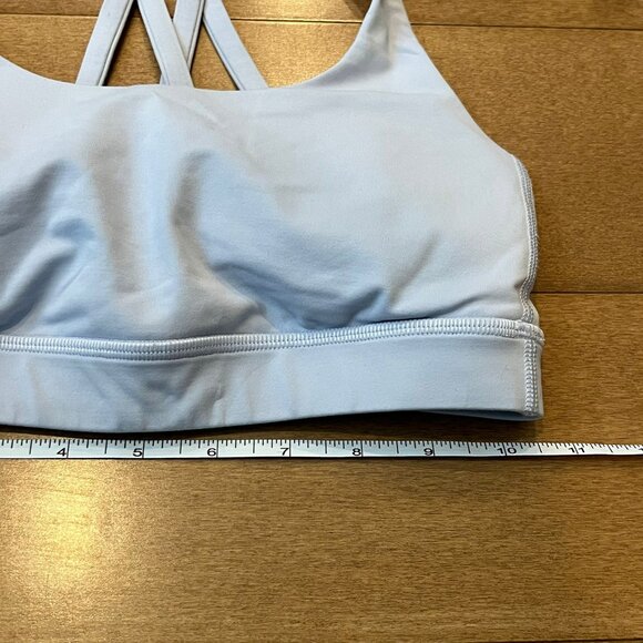 Like New Lululemon Energy Sports Bra Size 2 - Picture 3 of 4